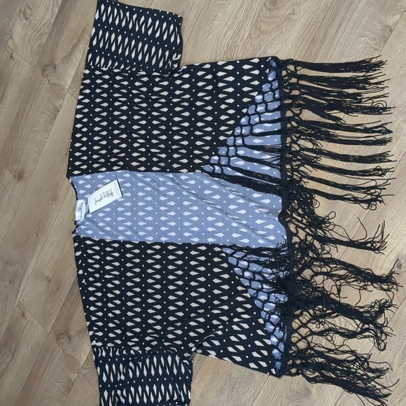 NEW JOSEPH RIBKOFF tunic top in black & Tan Size 12 - Picture 4 of 9